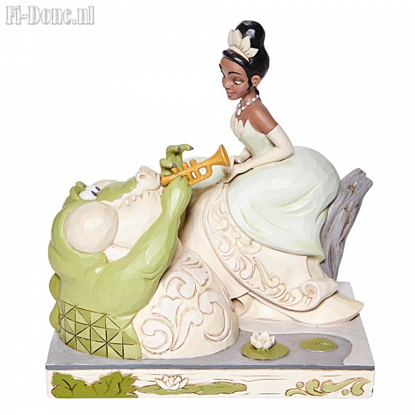 White Woodland Tiana