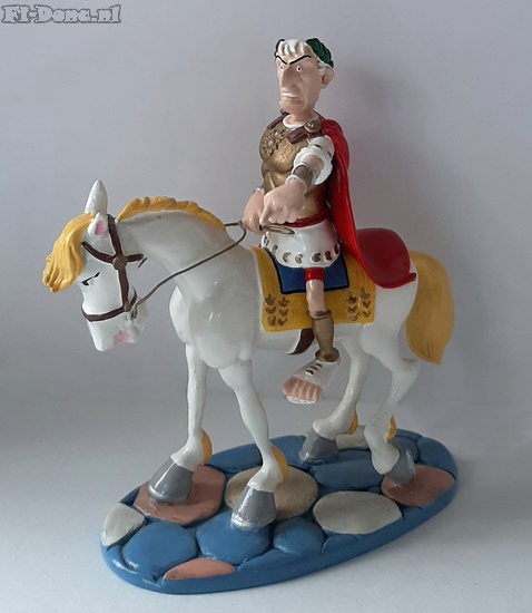Asterix- Julius Caesar op Paard