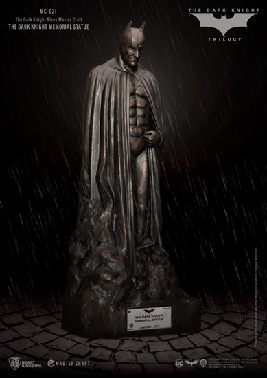 Batman- The Dark Knight Rises Dark Knight Memorial Statue - Click Image to Close