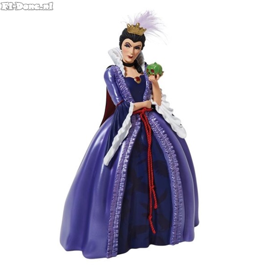 6010296 Snow White- The Evil Queen Couture de Force