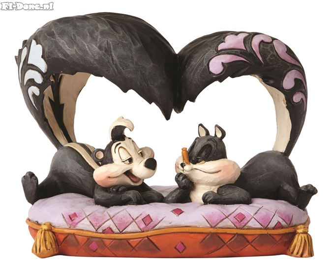 4055769 Pepe Le Pew & Penelope