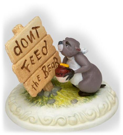 Winnie the Pooh- Don't Feed the Bear - Click Image to Close