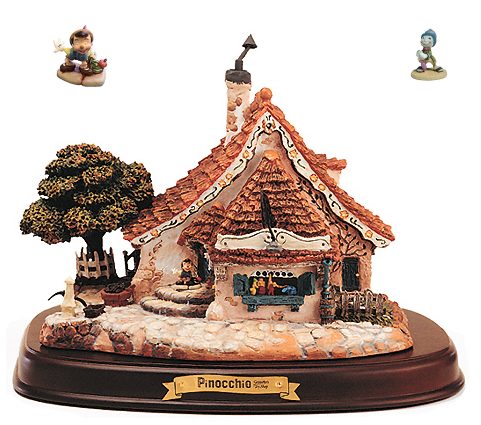 WDCC Pinocchio- Geppetto's Toy Shop with 2 miniatures